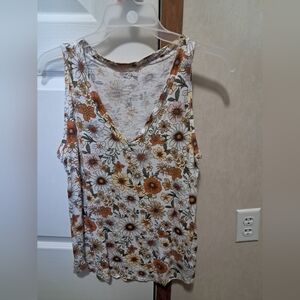 Woman's tank top
